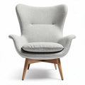 Fauteuil en tissu gris avec coussin et pieds en bois 80 x 80 x 90cm